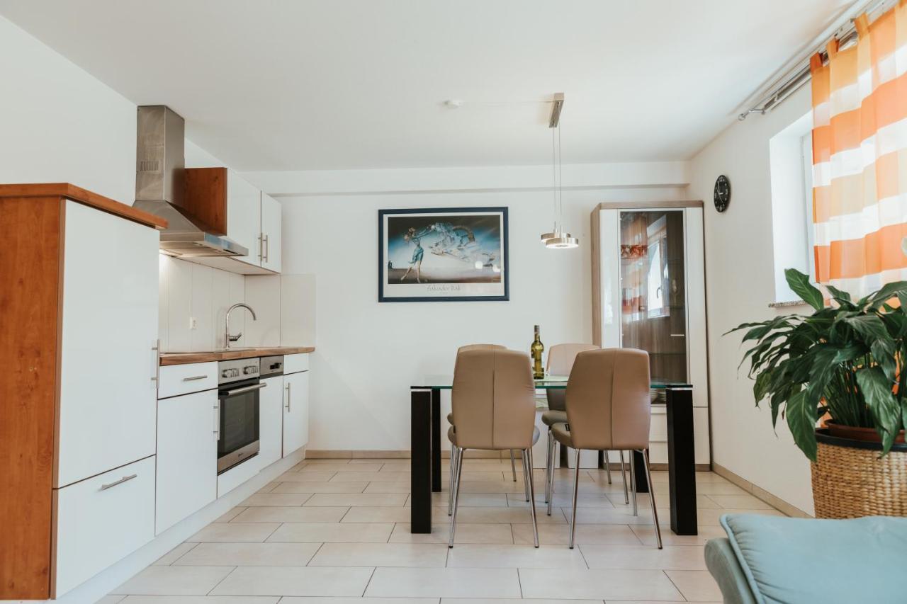 Ferienwohnung "Koehler" Am Bodensee Меккенбойрен Экстерьер фото